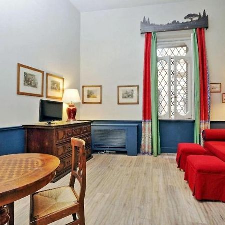Studio Apt In Rome City Centre Via Gregoriana By Halldis Екстериор снимка