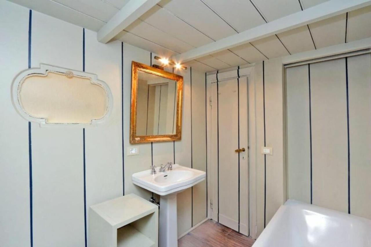 Studio Apt In Rome City Centre Via Gregoriana By Halldis Екстериор снимка